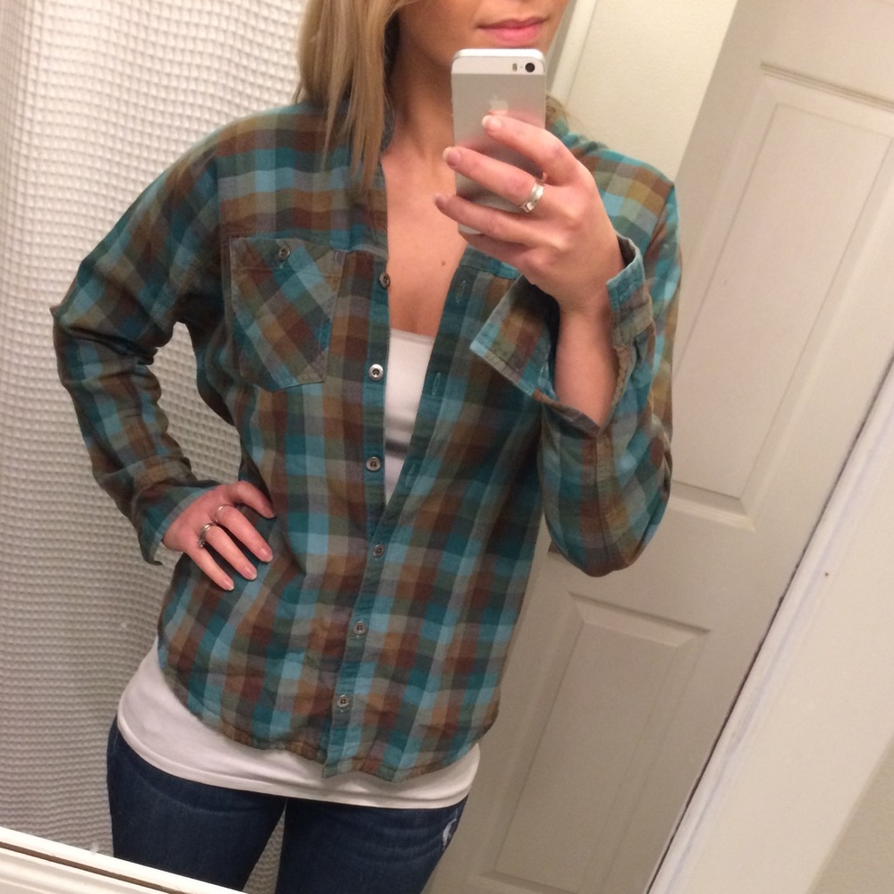 Patagonia plaid button up shirt size 4